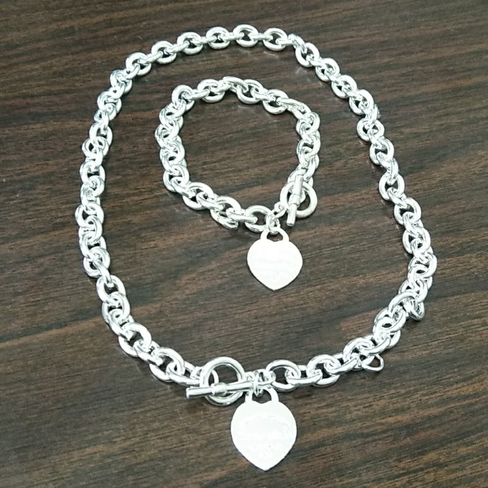Tiffany & Company Necklace and Bracelet Set